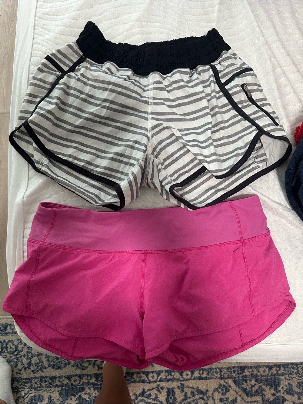 Lululemon shorts-pink